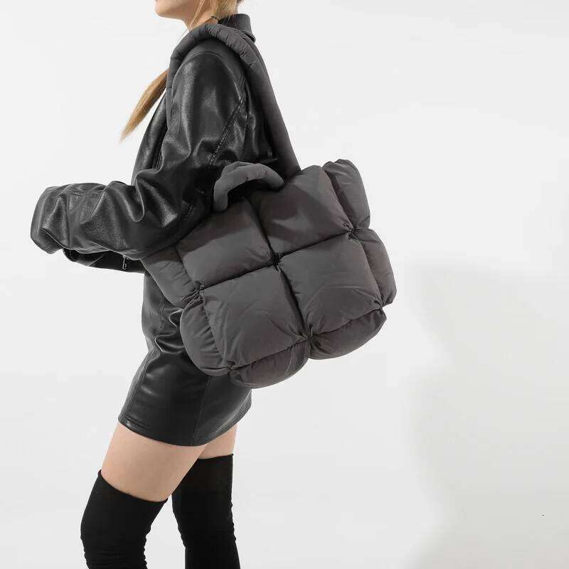 Fashion Soft Puffer Tote Designer Quilted Women Shoulder Bags Nylon Padded Lady Handbags Down Cotton Warm Winter Shopper Bag
