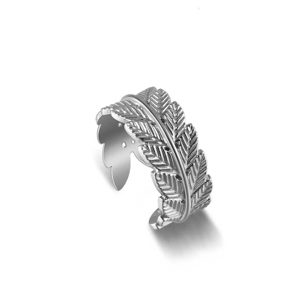 1PC Stainless Steel Thumb Rings Ladies Mens Toe Rings Adjustable Open Band Simple Exquisite Womens Ring S250716