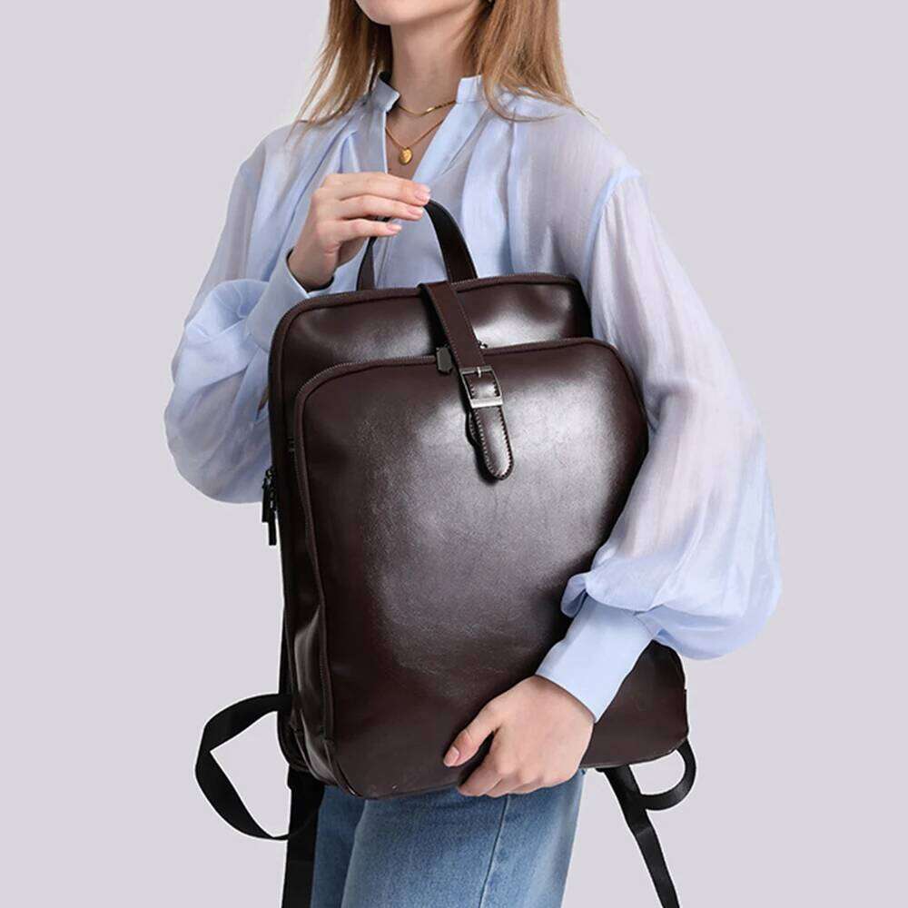 Hot Selling Genuine Backpack Women's Travel Men's Commuting Business Backpacks Fashion Soft Leather Shoulder Bag Designer Bags