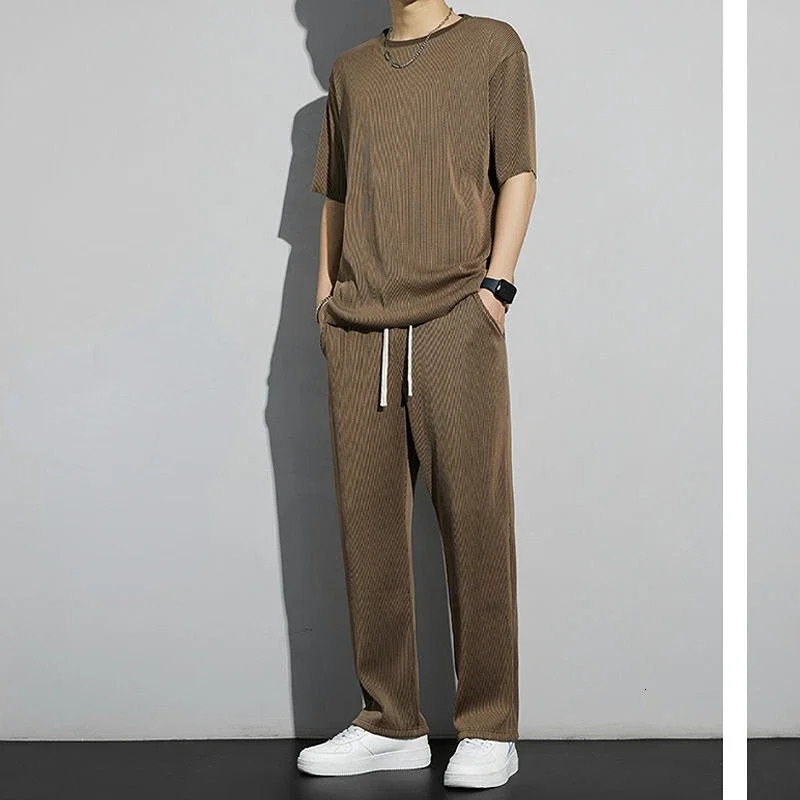 Top Pants Sets Kpop Short Quarter Sleeve Tracksuit Korean Style T Shirt Man Summer Sports Suits Aesthetic Cool Xl Mens Clothing 250715