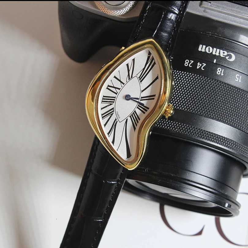 Luxury Men Mens Quartz Wrist Unusual Black Leather Strap White Ran Numerals Dial M Reloj Man Conceptual Clock Y250715
