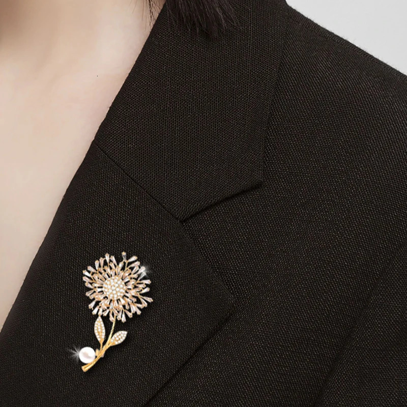 SUYU Copper Micro-Set Cubic Zirconia Dandelion Brooch Female Suit Shiny Accessories Gift 250715