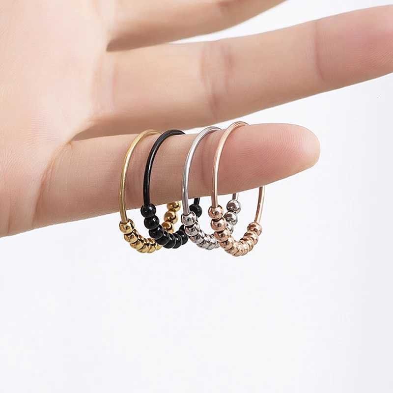 New Fashion Beads Anxiety Rings For Women Men Stainless Steel Rotate Freely Spinner Ring Couple Trend Simple Jewelry Wholesale S250716