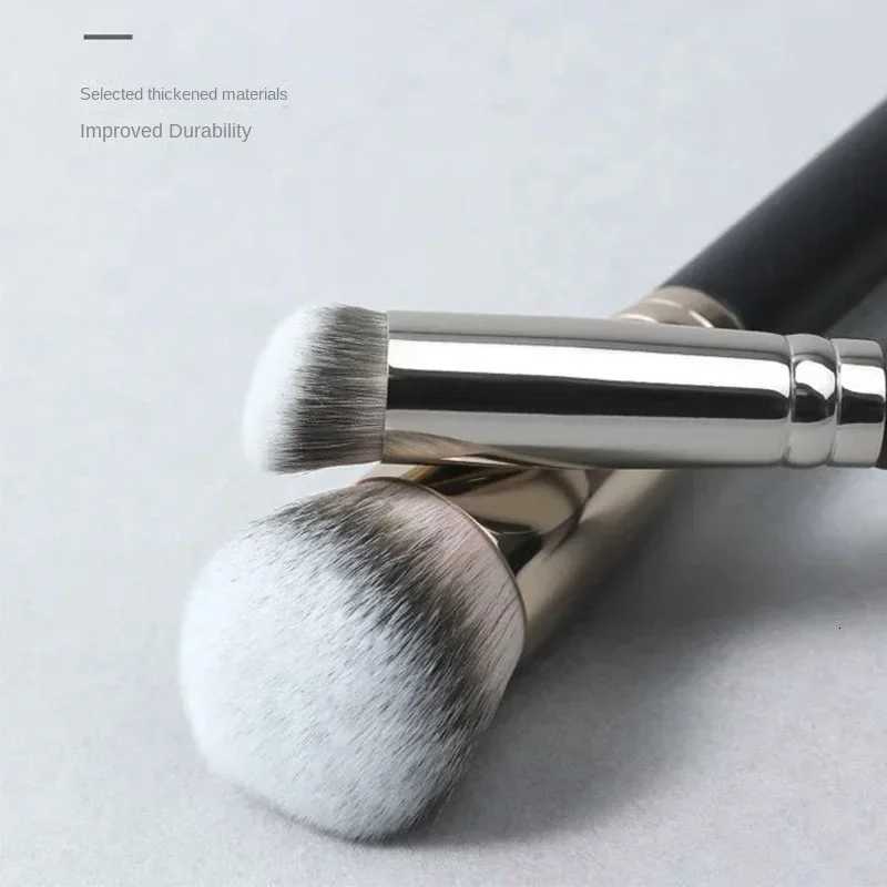 Makeup Brushes Foundation Concealer Angled Seamless Cover Synthetic Dark Circle Liquid Cream Cosmetics Contour Brush Beauty Tool XJ2500716