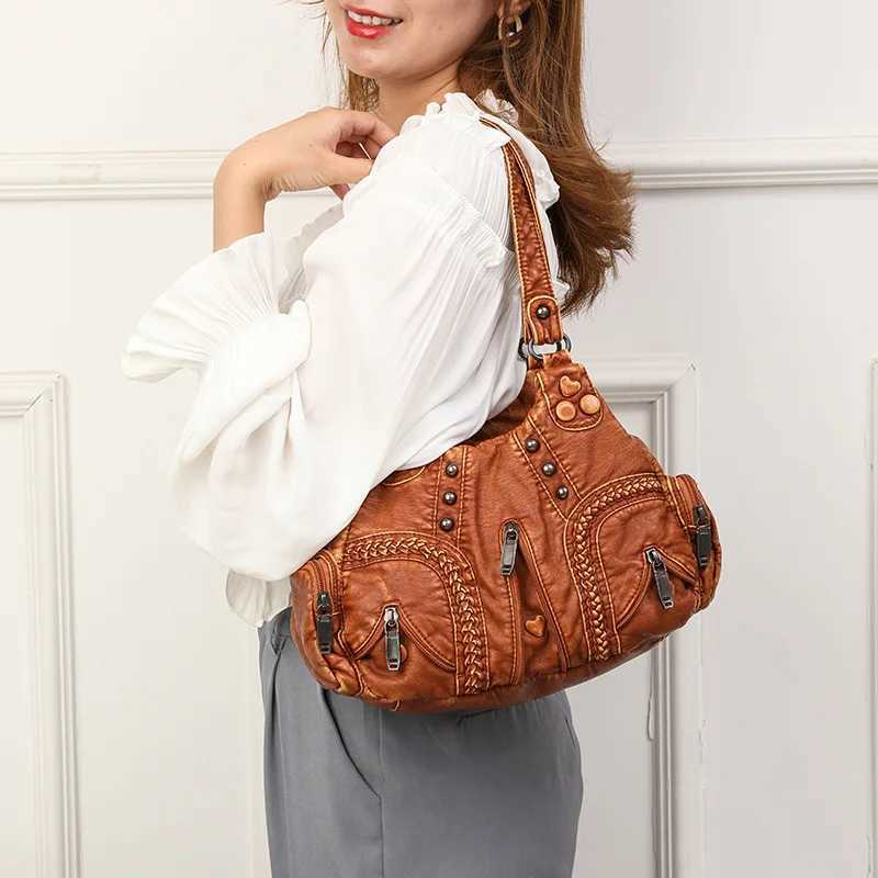 Black Y2k Women Shoulder Bag Vintage Punk Goth Designer Pu Leather Tote Bag Large Capacity Motorcycle Handbag