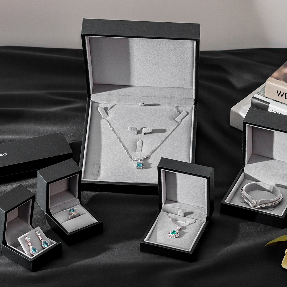 Durable Right-Angle Jewelry Storage Box with Reinforced Sides & Showcase Trays