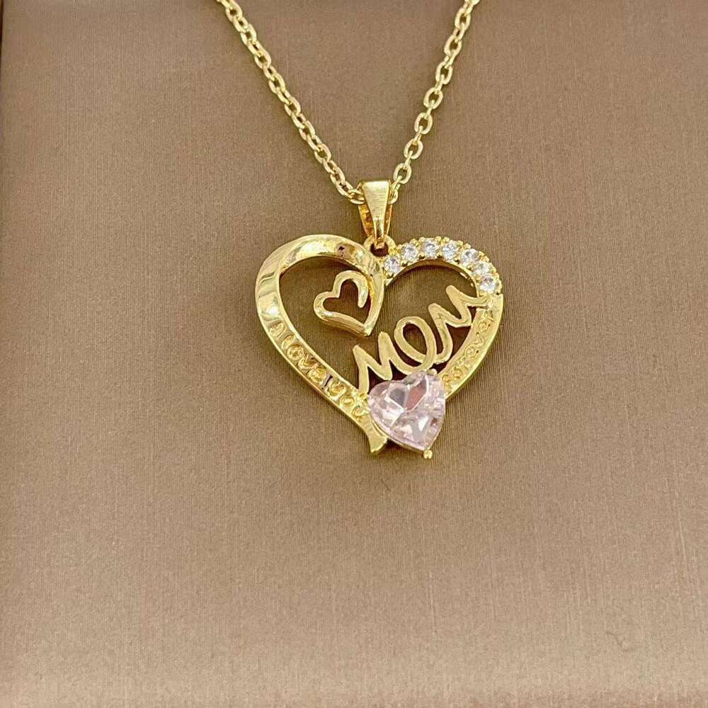 Fashion Zircon Personality Ins Style Elegant Niche Design Heart Pendant New Versatile Necklace 675