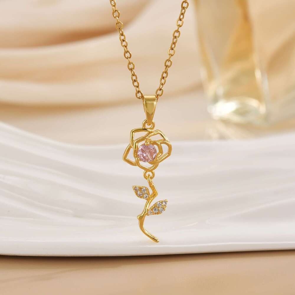 French Style Gentle Rose Flower Necklace For Women Titanium Steel Non-Fading Collarbone Chain Sweet Light Niche Design Jewelry Accessories 07F