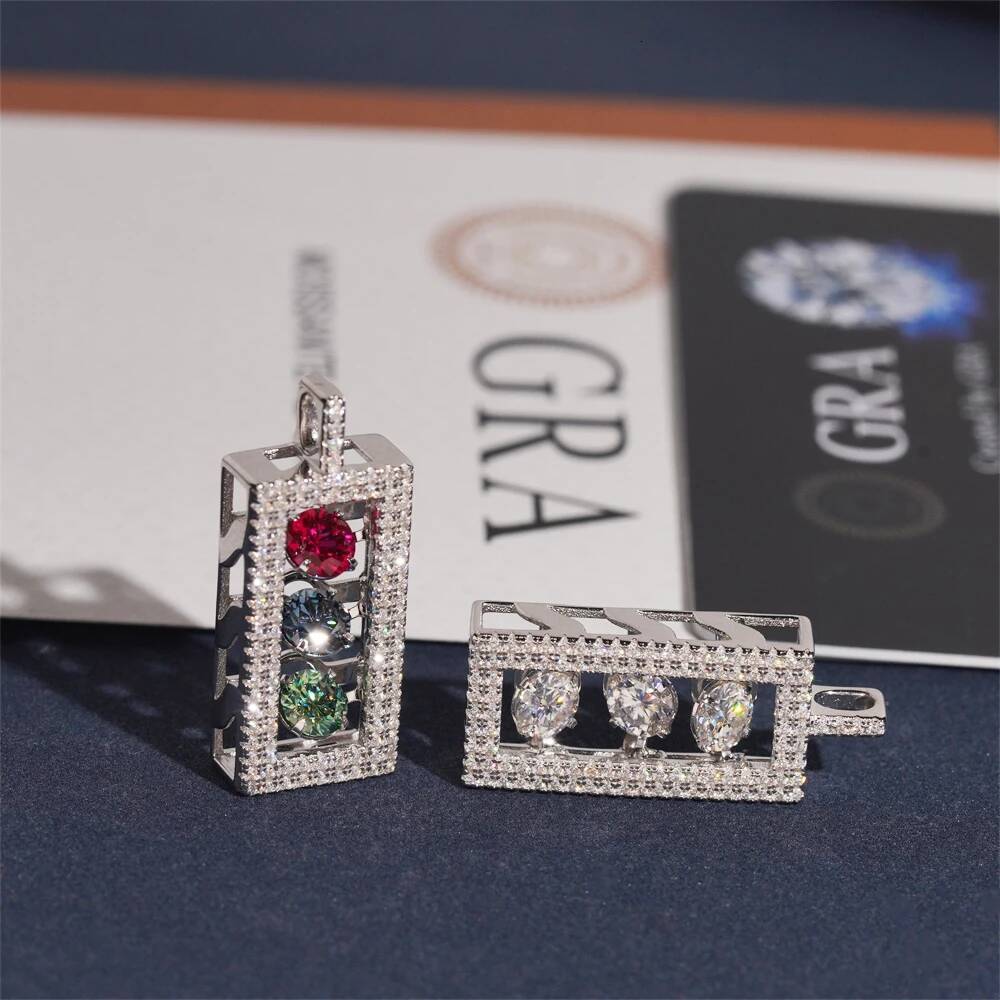 Colored Moissanite Pendant 925 Silver Hip Hop Jewelry With Certificate Not Suitable For Tennis Chains