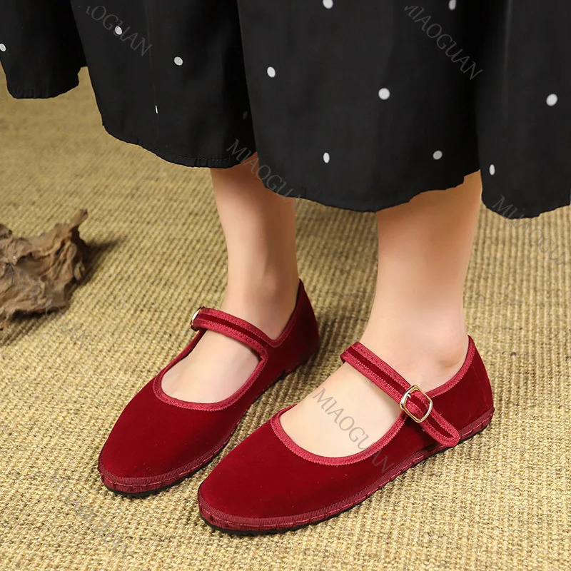 Retro Flat Suede Shoes for Women Casual Spring Belt Buckle Strap Womens Flats Solid Round Toe Shallow Soft Bottom Ladies Shoes 250712