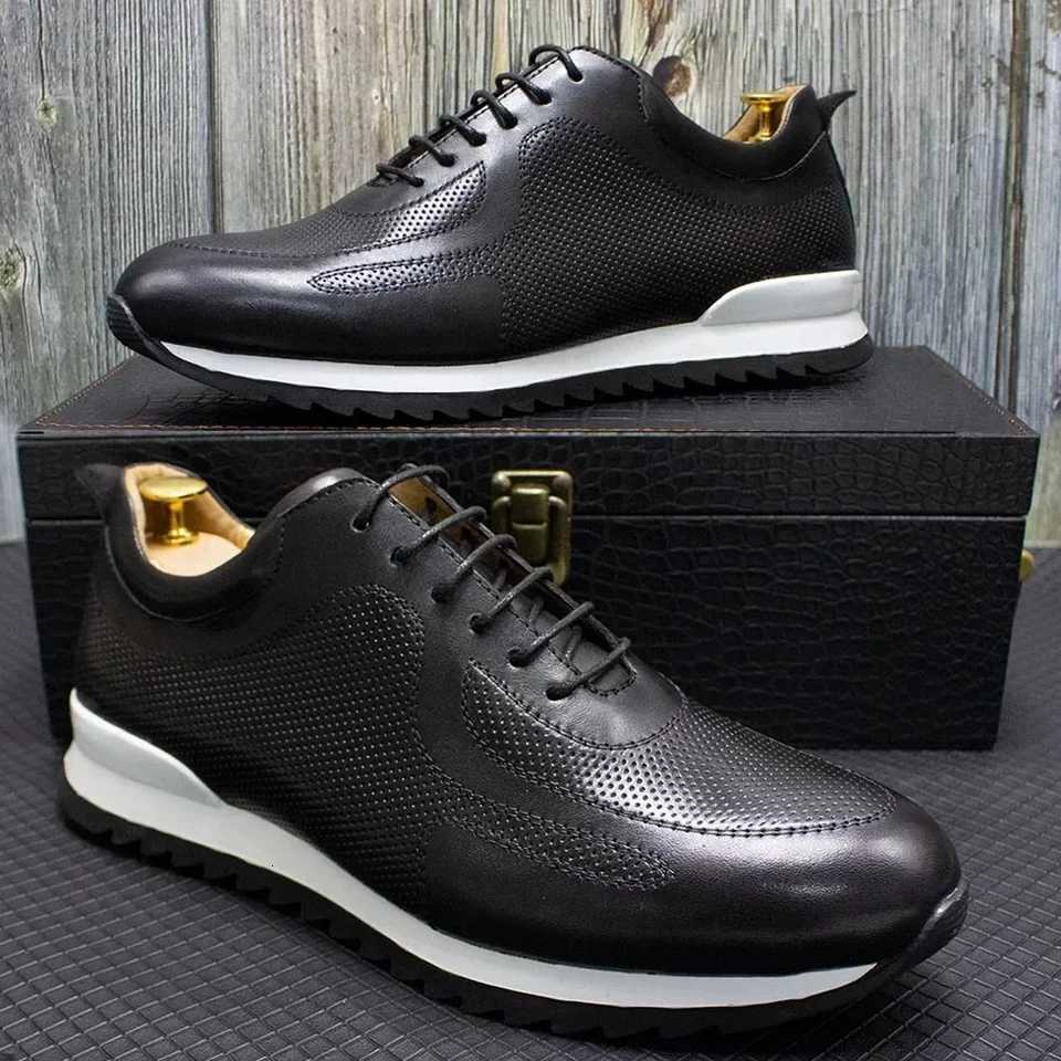 Luxury Mens Genuine Leather Sneakers Lace-Up Comfortable Oxford Classic Casual Shoes for Men Outdoor Street Travel Flat Footwear W250716