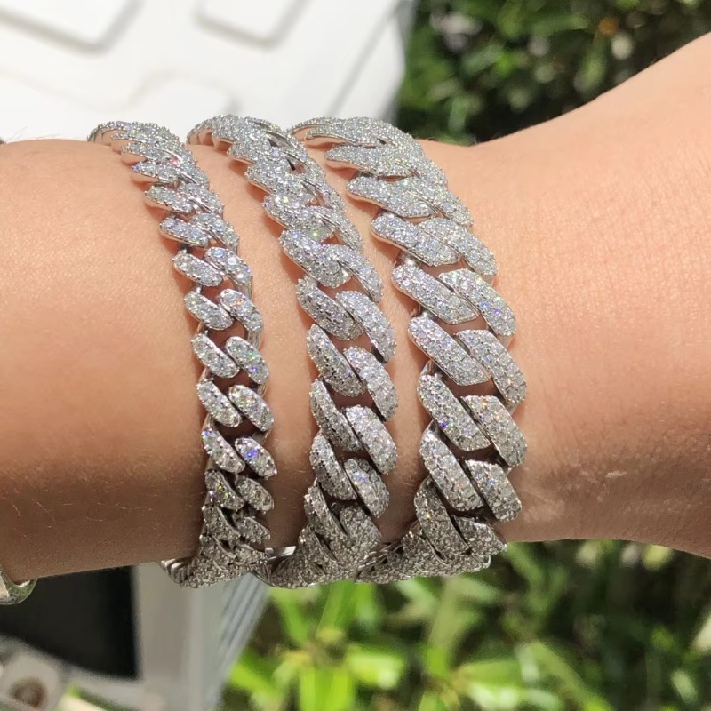 White Gold Plated S925 Miami 8mm Moissanite Diamond Iced Out Mens Womens Cuban Link Bracelet Price in China