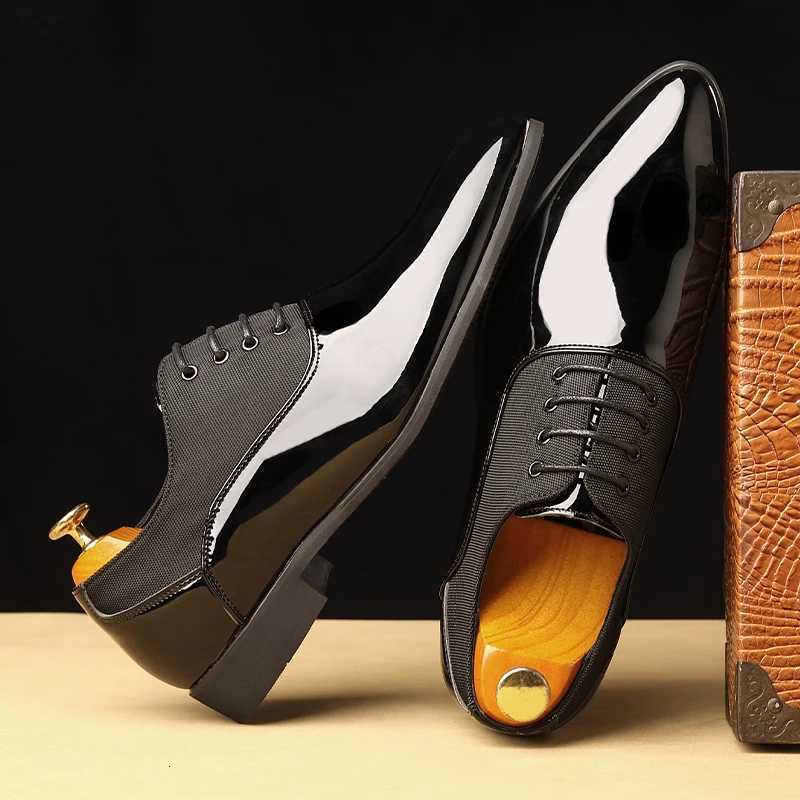 Britain Men Pointed Black With White Red Patchwork Casual Dress Homecoming Shoes Men Formal Wedding Oxfords Footwear Y250715