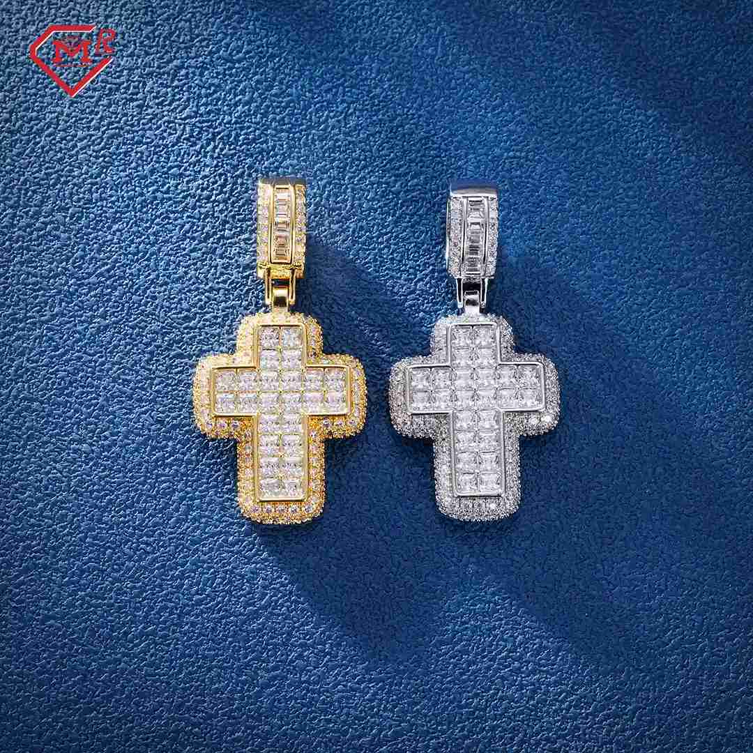 Hip Hop Jewelry Moissanite Cross Pendant Charms Custom 925 Sterling Silver Moissanite Pendant