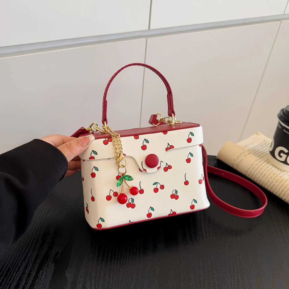 2025 Summer New Square Crossbody Bag for Women Korean Cute Cherry Buckle Handbags Versatile Commute Single Shoulder BagsT2511112