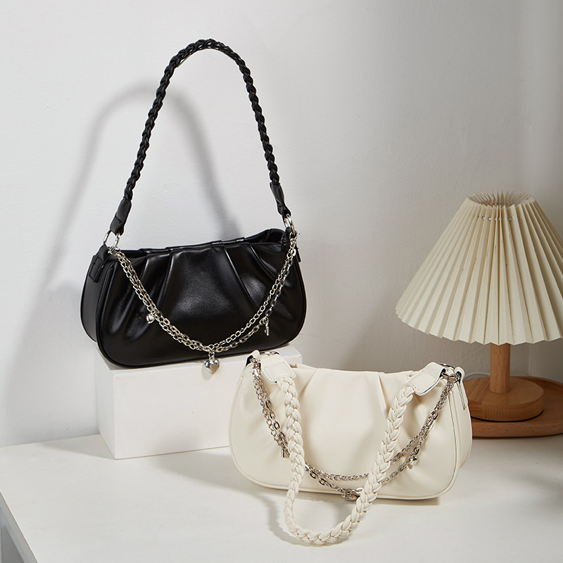 Designer High-End Pleated Cloud Underarm Fashion Shoulder Crossbody 2025 Soft Leather Chain Woven Handbag Light Luxury Women's Bag