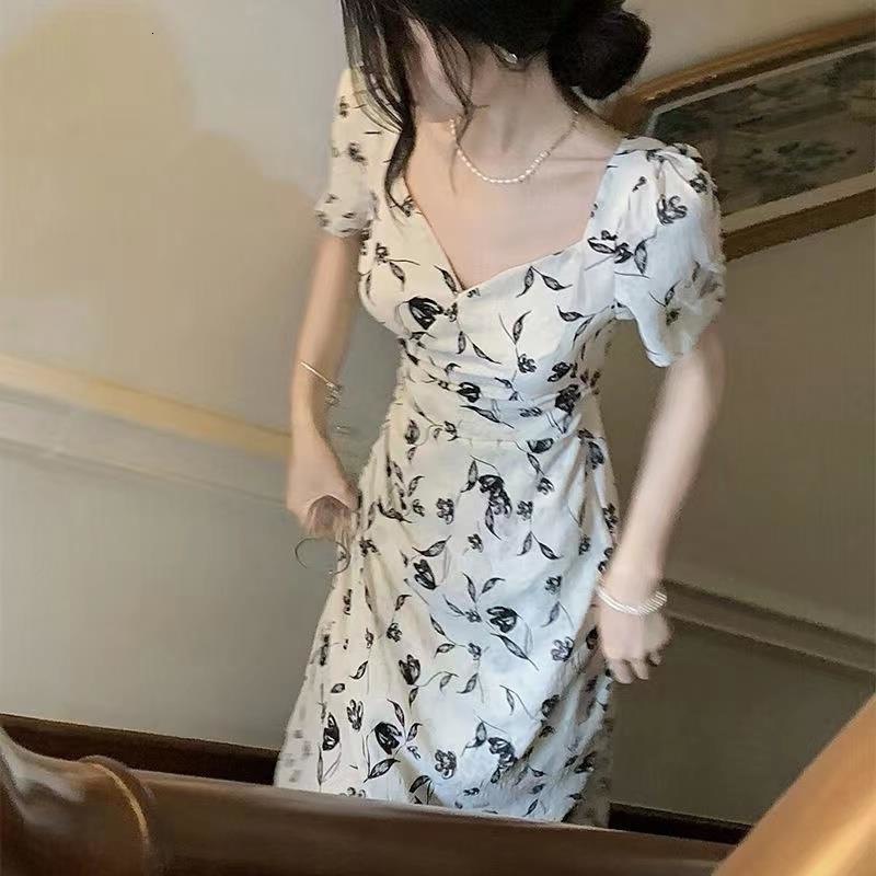 2025 Tea Break French Backless Dress for Women Summer High-End Elegant Long Waist-Cinching Slimming Gentle Style Floral