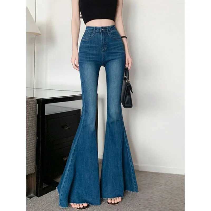 Fishtail Big Flared Jeans for Women in Autumn Hot Girl with High Waist Slim Temperament Wide-legged Pants Big-legged Pants R250716