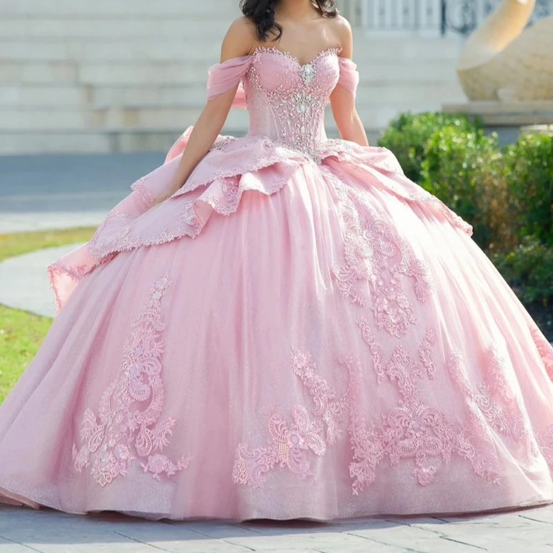 Pink Quinceanera Dresses Ball Gown Off The Shoulder Applique Lace Beading Crystal Bow Tull Sweet 16 Dress Vestidos 15 De Anos