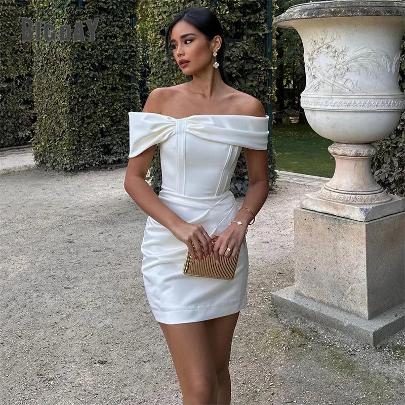 New Sexy Off The Shoulder Short Homecoming Dresses A-Line Beaded White Pleats Mini Graduation Cocktail Formal Prom Party Gown Customized Vestidos