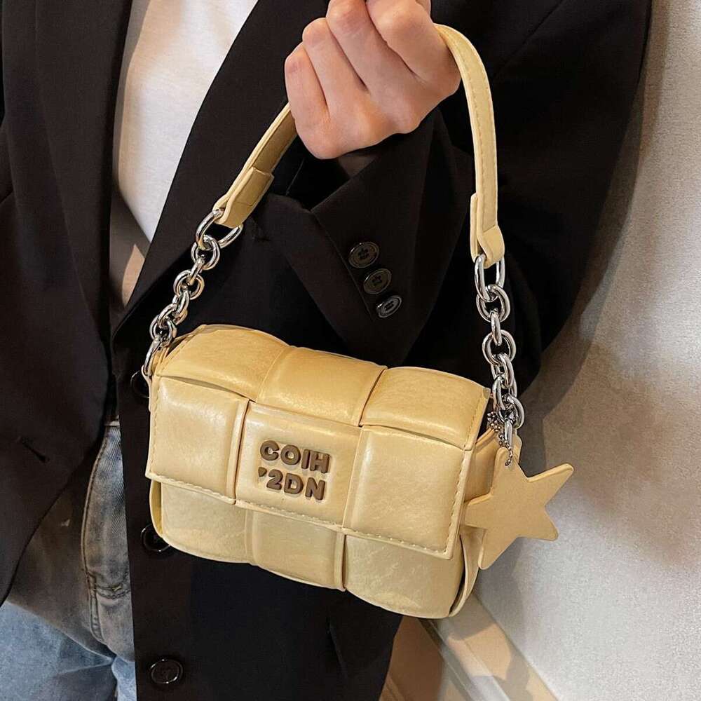 Woven Small Square for Women 2025 Casual New Versatile Shoulder Niche High-End Handheld Crossbody Bag