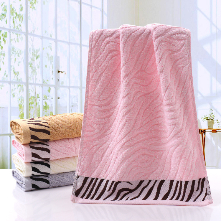 8-piece high quality Bamboo Fiber Towel Set for Home Use Including Bath Towels Adult Face Towels Thick and Absorbent Also with Luxury Bathroom Towels 