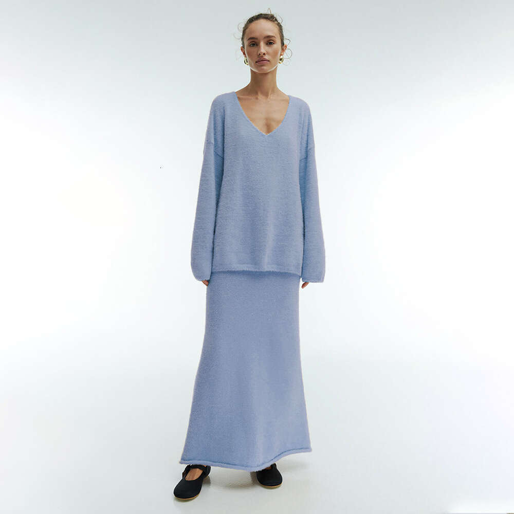 Imitation Mink Fur For Women, Autumn And Winter Commuting Simple Knitted V-Neck Sweater + Skirt Set B5