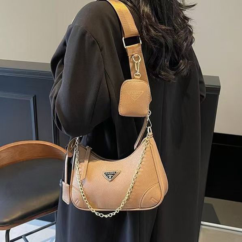Designer Bag Shoulder Bag Luxury Bag Purse Crossbody Ladies Fashion Designer Bag 2005 Mini Bag 2 in 1 Purse High Quality Leather Dumpling Bag Wallet F