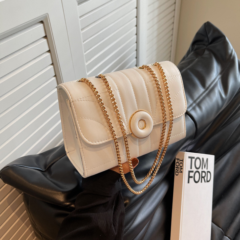 Designer Luxury Bag Bag This Year's Trendy Small Bags For Women 2025 New Simple Personality Chain Shoulder Crossbody Bag Fashion Casual Small Squ