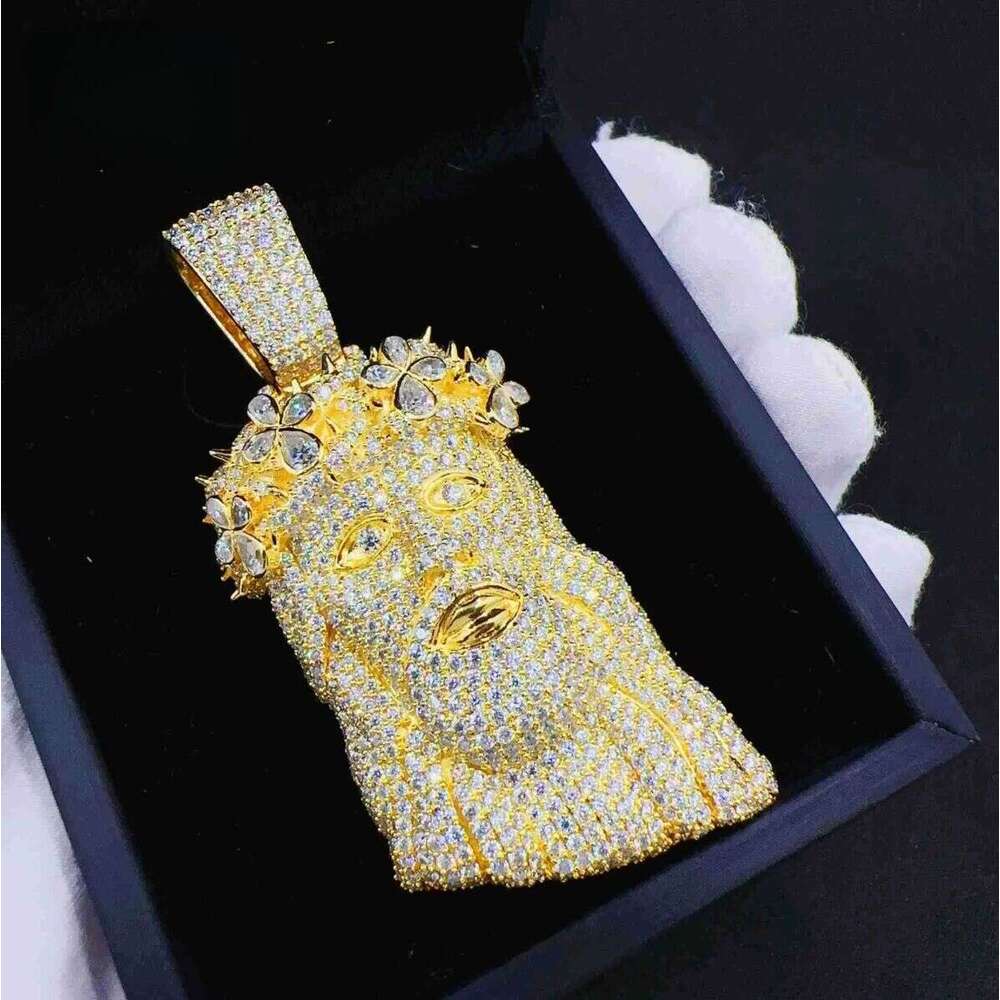 Fashion Vvs Moissanite Gold Plated Sterling Sier Jesus Head Pendant for Hip Hop Jewelry