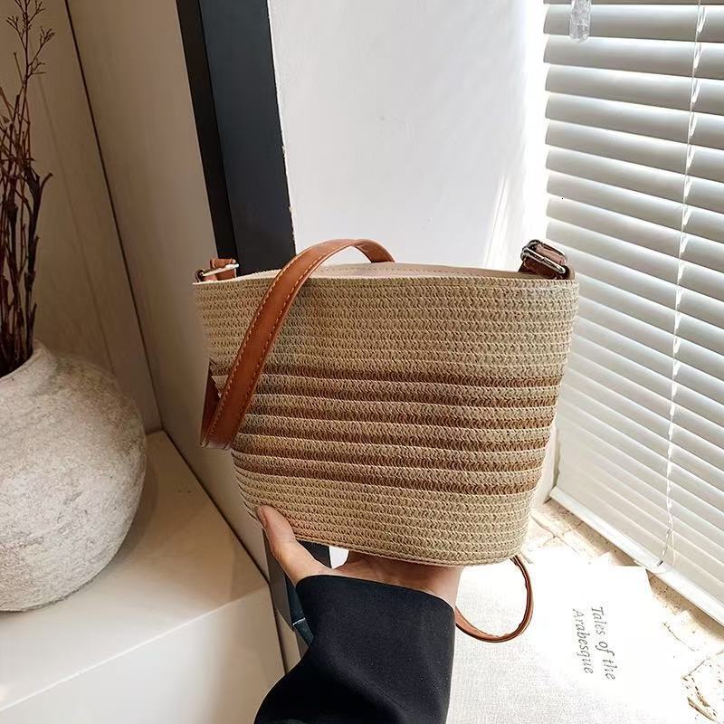 Summer new women's handbag new fashion casual fashion women's shoulder bag woven bucket bag new designer bag new designer luxury bag