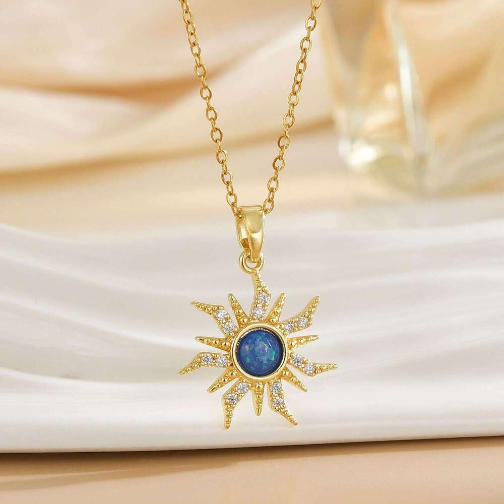 Heart Geometric Necklace For Women, Copper Gold-Plated Zircon Pendant, Niche Design, High-End Clavicle Chain 0Ec