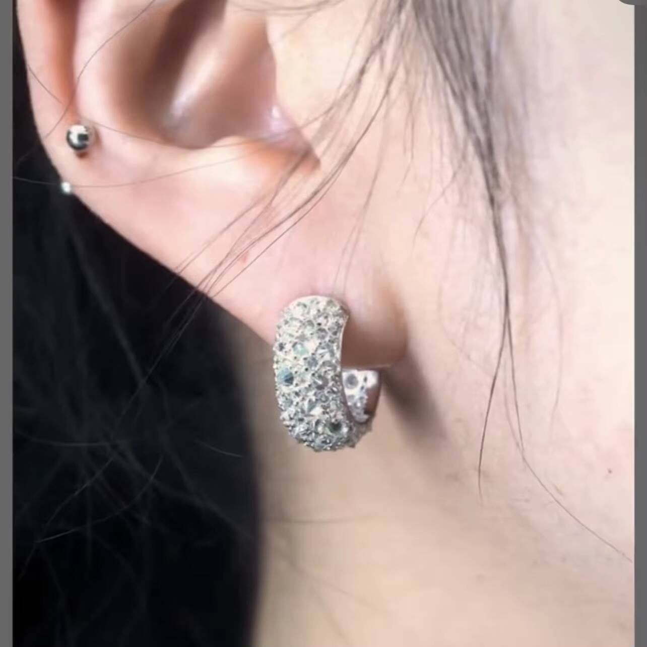 GRA Certificated Pass Diamond Tester Men Earrings 925 Sterling Silver Upside Down Mosaic Setting Diamond Hoop Huggie Earrings