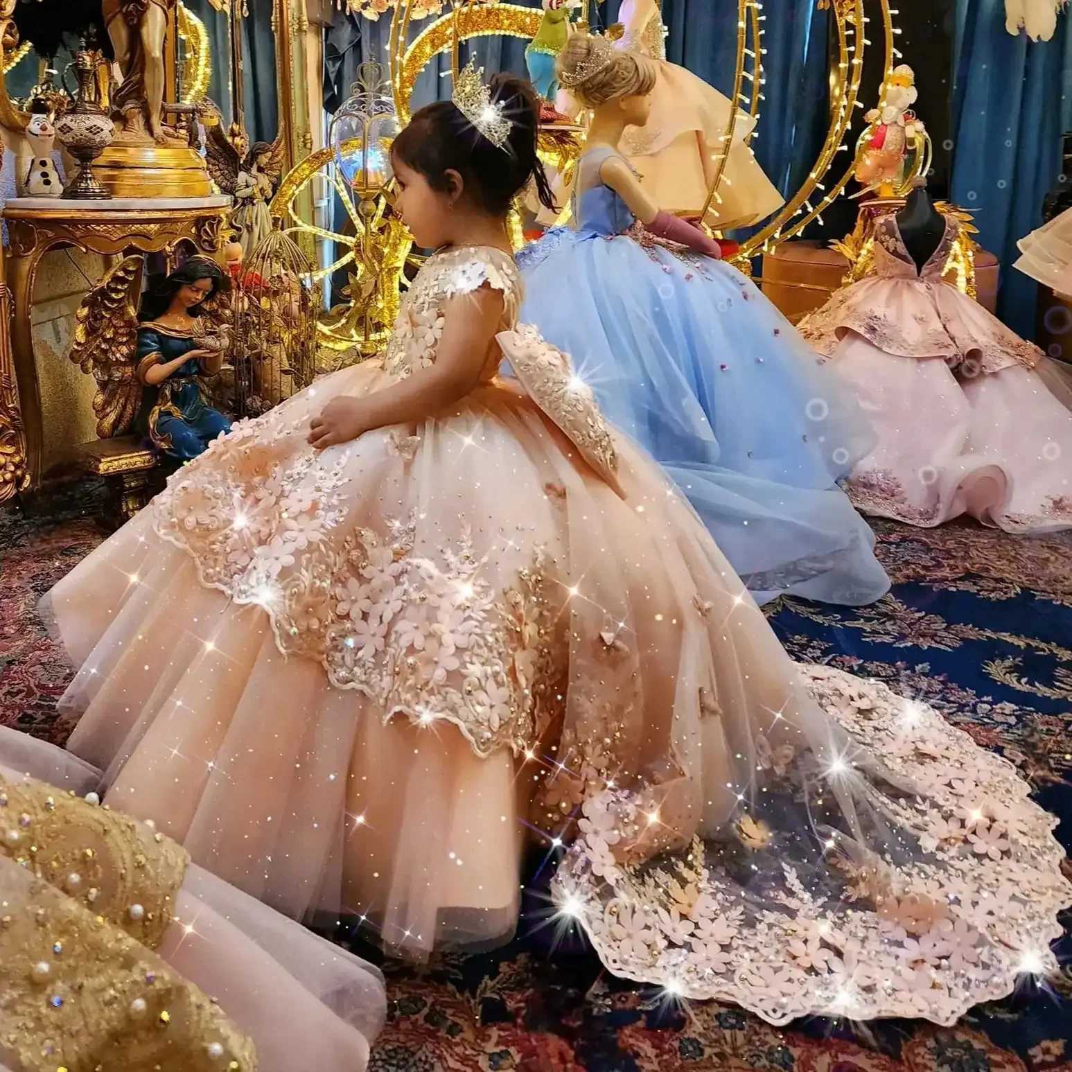 Customized Champagne Flower Girl Dresses For Wedding Appliques Floor Length Luxury Kids Birthday Party First Communion Ball Gown Z250716