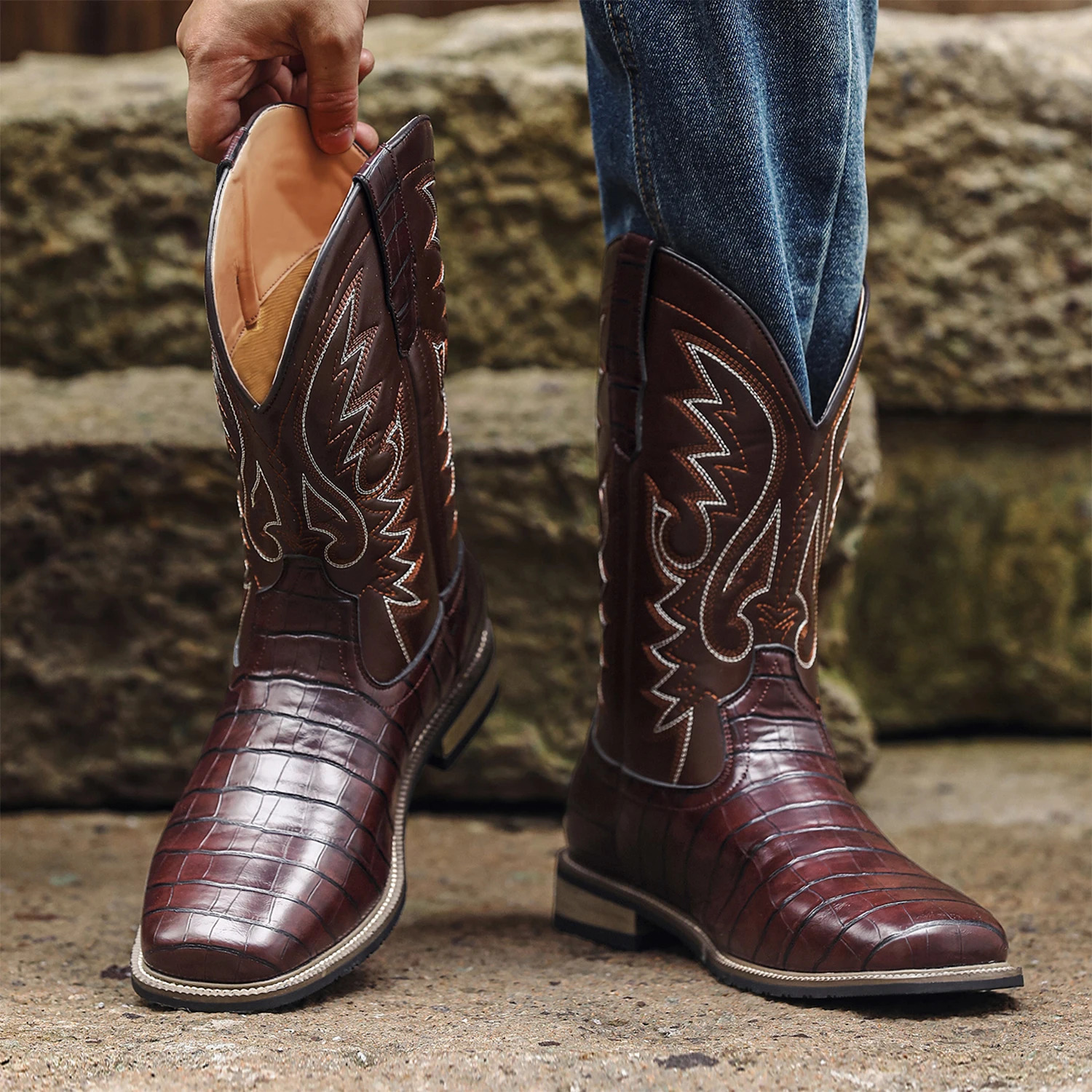 Cowboy Boots for Men - Mens Western Boots with Embroidery Square Toe Chunky Heel Durable and Fashionable Retro Classic Footwe 250715