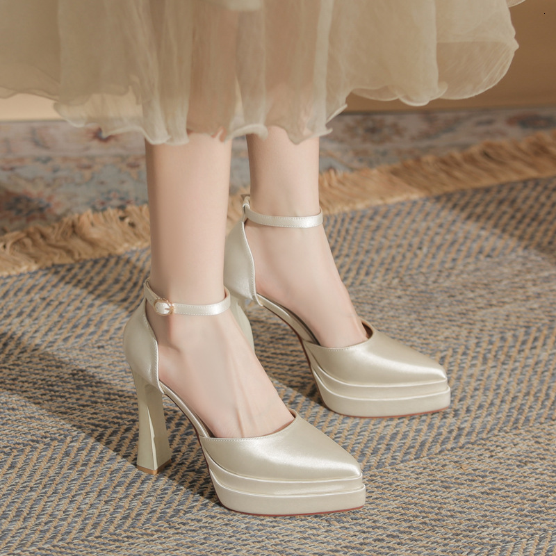 Jingang M11501 Pointed Toe Chunky Hollow Double Layer Waterproof Platform Super High Heel Single for Women 2024 Wedding Bride Shoes ddmysaturn