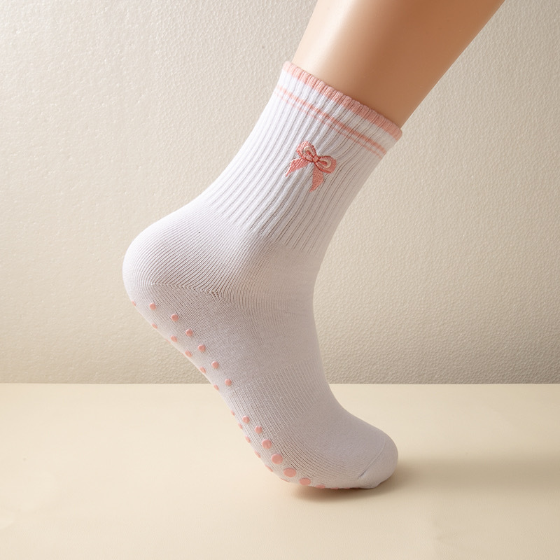 Sports Yoga for Women, Mid-Calf with Embroidered Pink Bow, Silicone Professional Non-Slip Training Pilates Socks