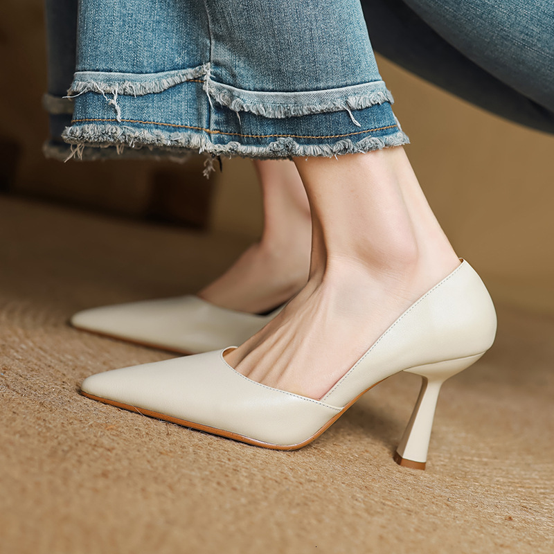 2025 New French Style Cowhide Pointed Toe Stiletto High Heels Women Spring Side Open Commuting Shallow Mouth Off-White Professional Single Shoes ddmys