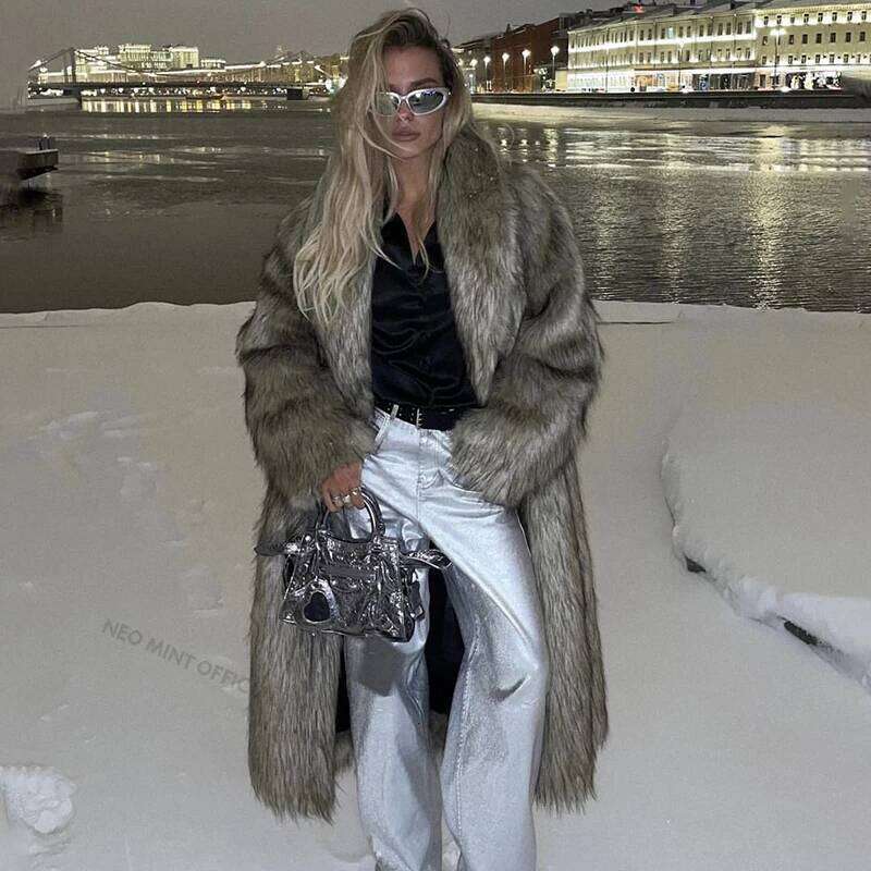 Designer Clothing Neo Mint Mob Wife Aesthetic Long Faux Coat Women Winter 2024 Fluffy Gradient Fox Fur Jacket Female Furry Overcoat Fashion