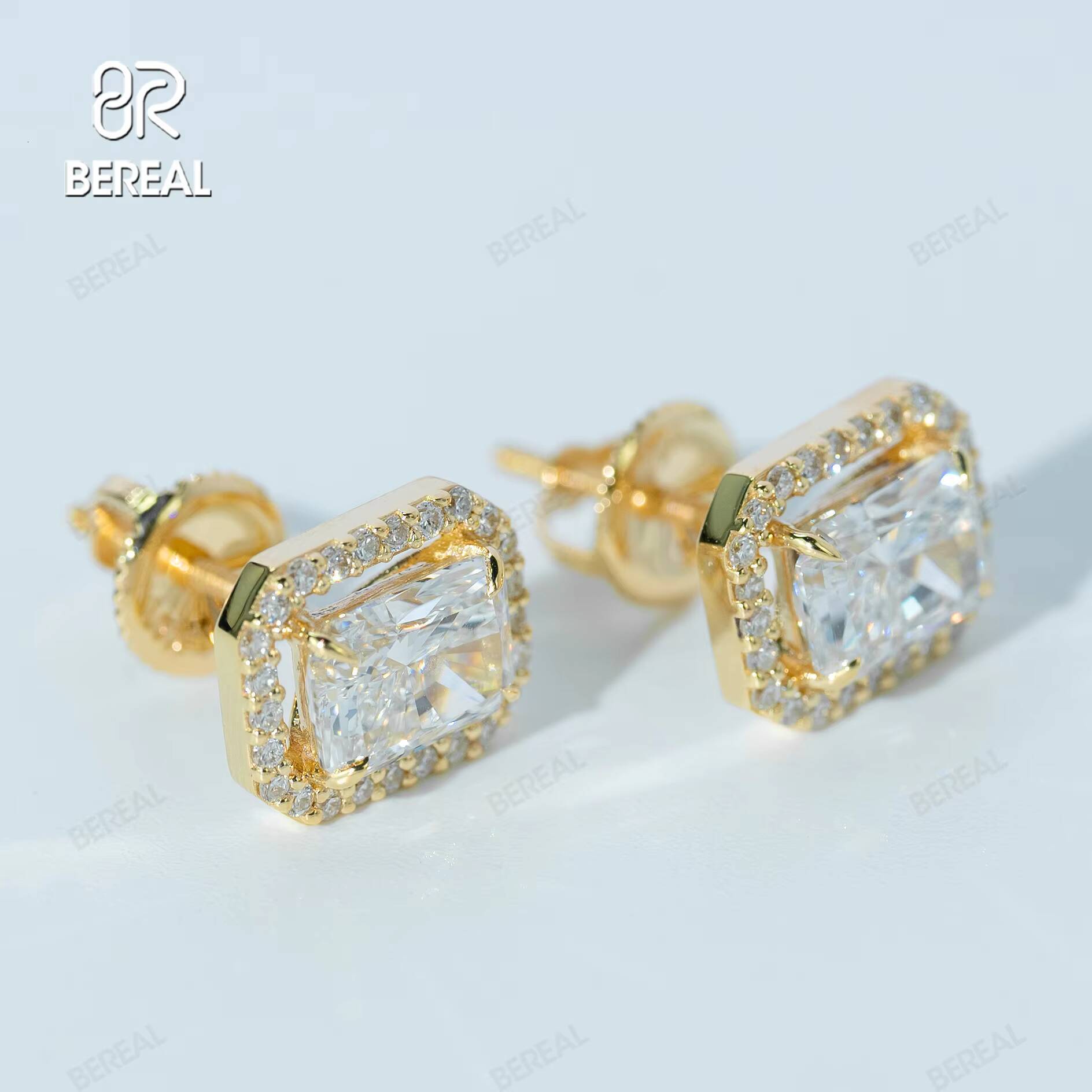 GIA Certified Custom Womens Jewelry Lab Created Diamond Halo Earring Radiant Cut VVS Flower Earrings
