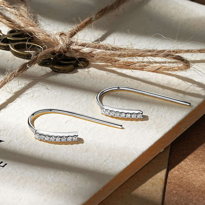 Korean Style Personality Row Dia Moissanite Ear Hooks Sier Simple Niche High-End Feel Internet Celebrity Earrings For Women 0Bd