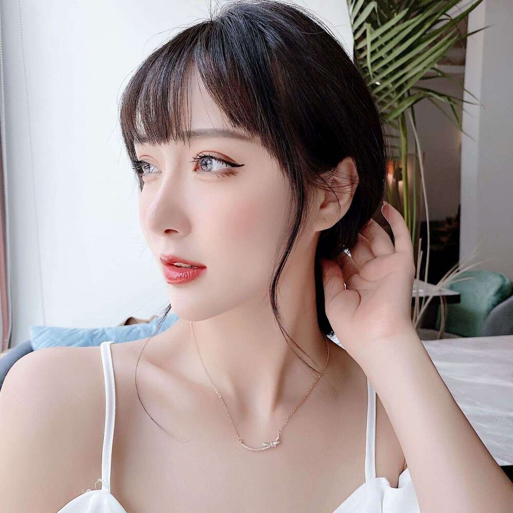 Simple Elegant Full Bowknot Smile Necklace for Women, Light Style Row Dia Line Pendant Clavicle Chain Live Streaming 5de