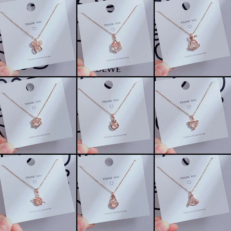 Design Smart Pendant Necklace For Women Titanium Steel Non-Fading Elegant Simple Lucky Clover Chain Niche Internet Celebrity Choker 219