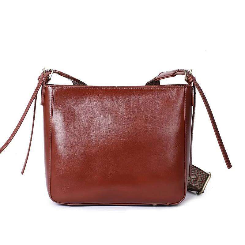 Casual Women's Genuine Leather Handbag 2025 New Style Bucket High-capacity Commuting Crossbody Shoulder Bag Versatile