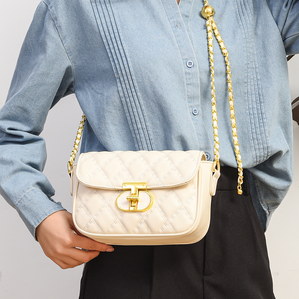New arrival! Stylish and simple quilted stitched shoulder crossbody bag with a small gold ball chain, a versatile phone bag for women