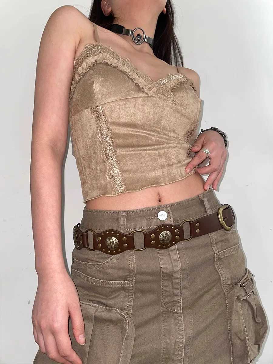 2025 New American Vintage Brown Rivet Belt for Women Western Cowboy Belt Versatile Denim Belt with Ins Style W250717