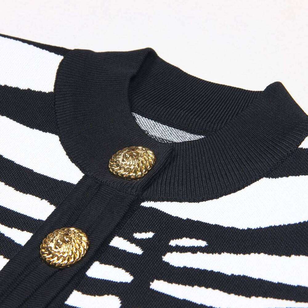 Spring And Autumn New Fashionable Style Knitted Elastic Zebra Pattern Long Sleeve Top Slimming Short Skirt Commuter Women's Set