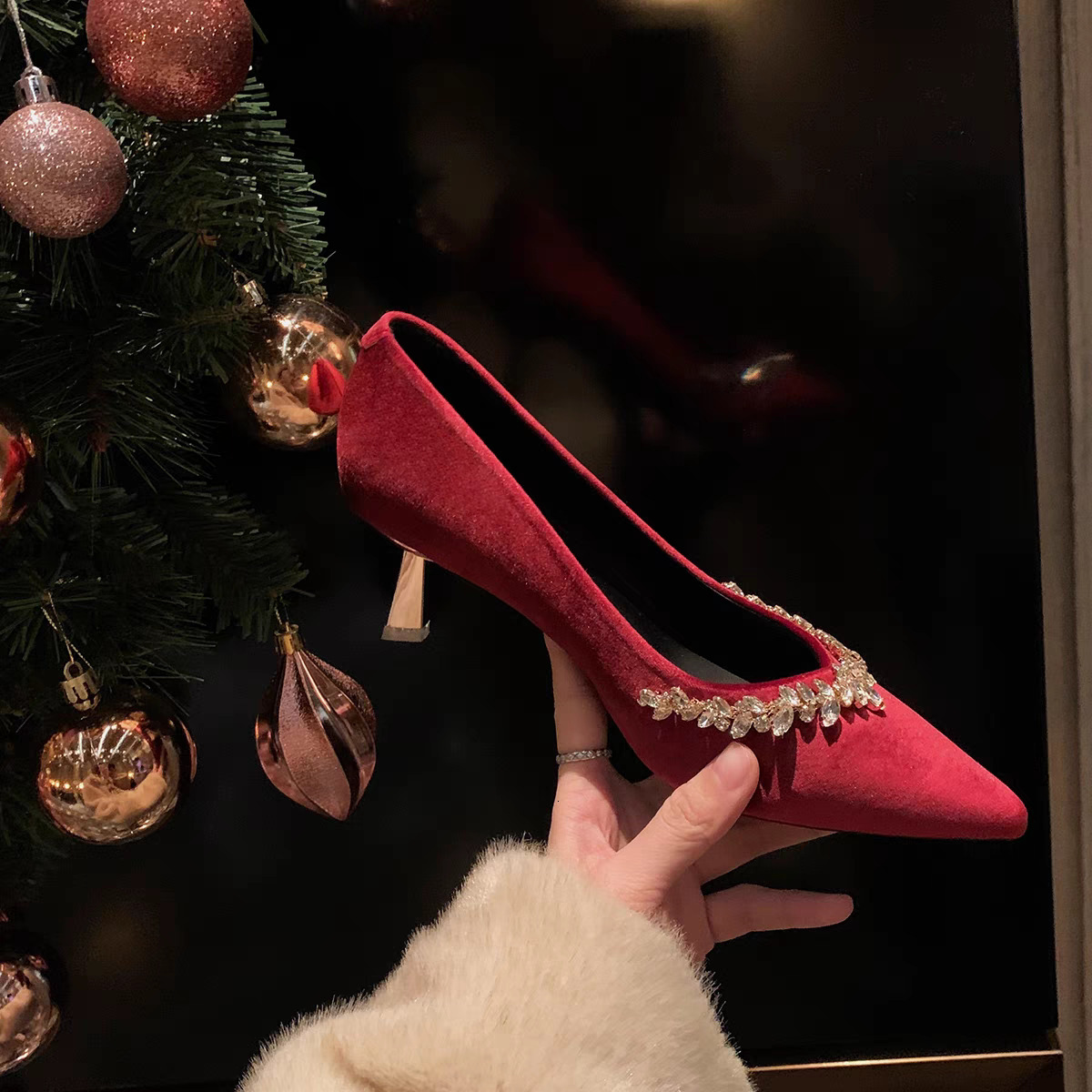 Sheepskin Version ~ Grape Mom Same Style French Shiny Rhinestone Elegant Pointed Toe Shallow Mouth Wedding Shoes High Heels for Women ddmysaturn