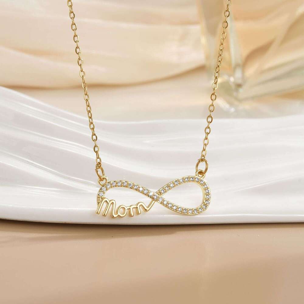 Necklace For Women Infinity Eight Character Pendant Niche Design High-End Sweet Temperament Titanium Steel Accessory 203