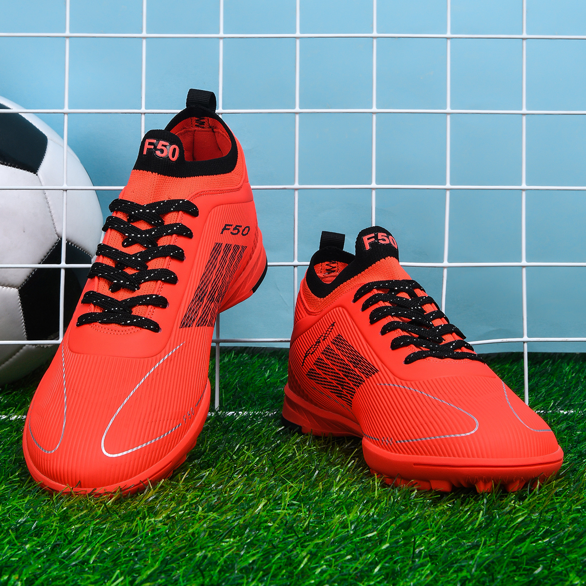 Men's football shoes 2025 spring and summer new sports shoes field training competition AG short stud shoes